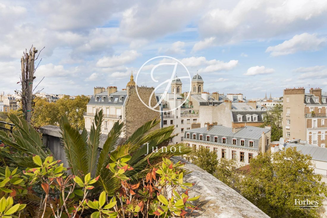 Apartment in Ecole Militaire, Paris 7e Arrondissement, Paris 1 - 16649556
