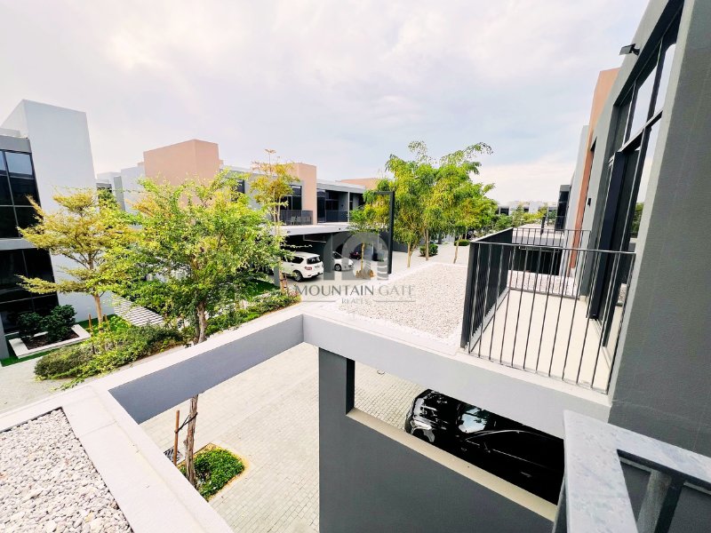 Townhouse in Al Ruwaidat Suburb, Sharjah Emirate, United Arab Emirates 4 - 17772123