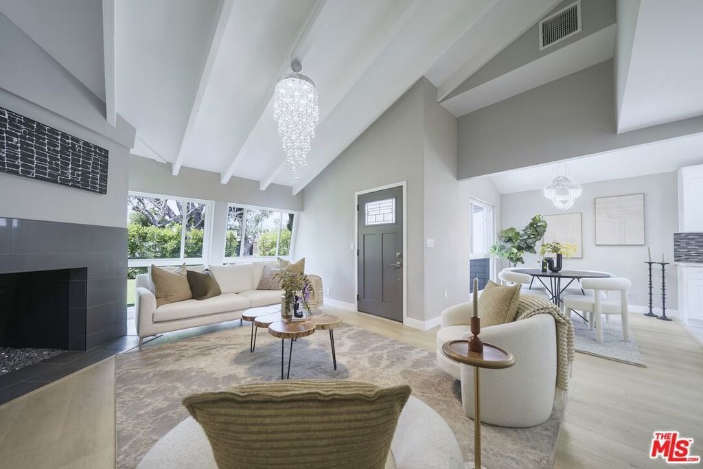 House in Los Angeles, California, United States 3 - 17773542