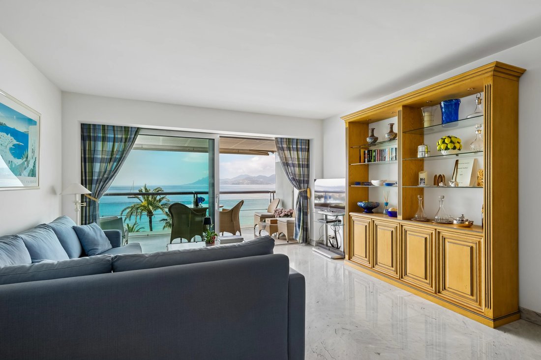 Apartment in Cannes, Provence-Alpes-Côte d'Azur, France 3 - 17772148