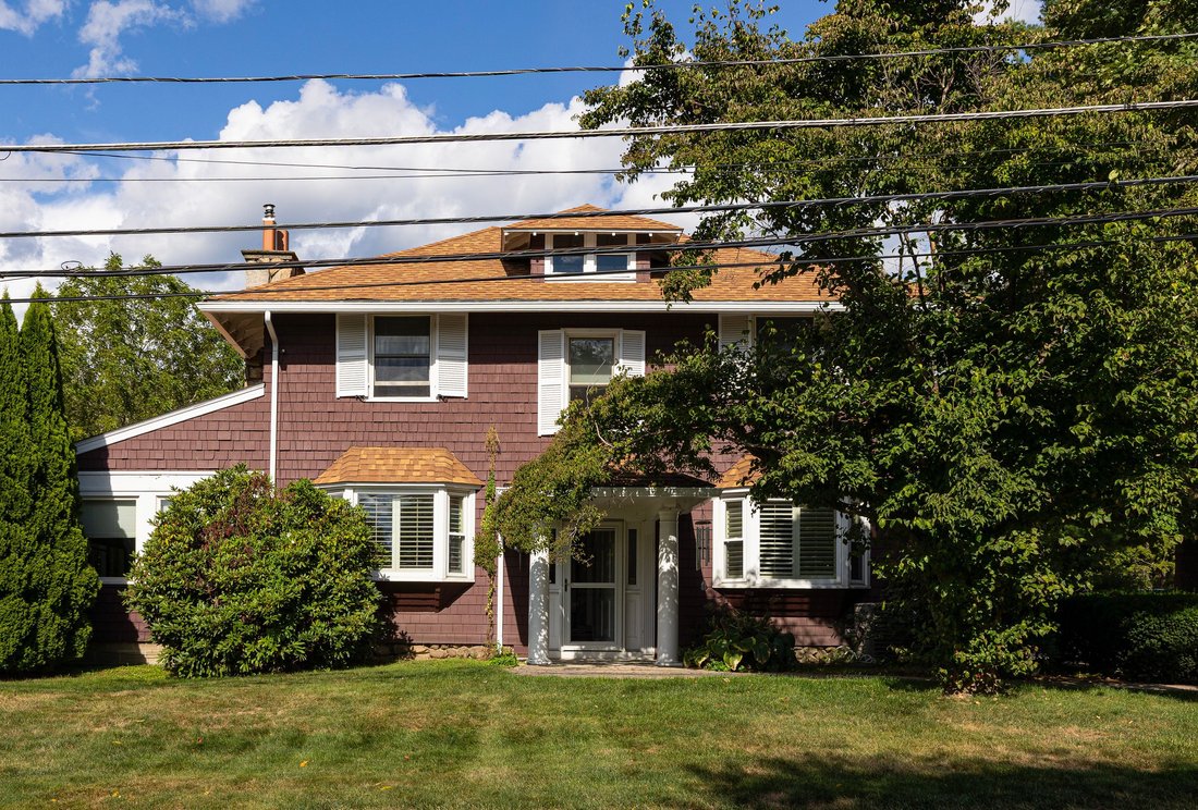 House in Grafton, Massachusetts, United States 4 - 17772775
