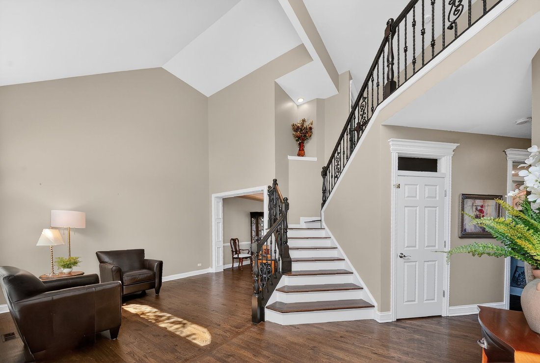 House in South Elgin, Illinois, United States 2 - 17774911