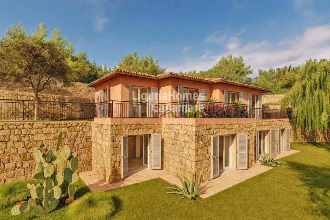 Villa in Bordighera, Liguria, Italy 1 - 17772105
