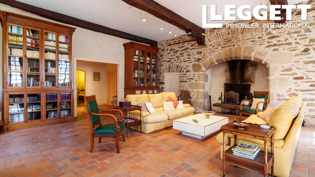 House in Uzerche, Nouvelle-Aquitaine, France 4 - 17775181