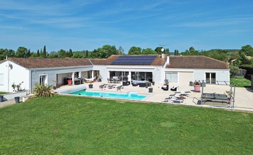 Maison à Le Temple-sur-Lot, Nouvelle-Aquitaine, France 1