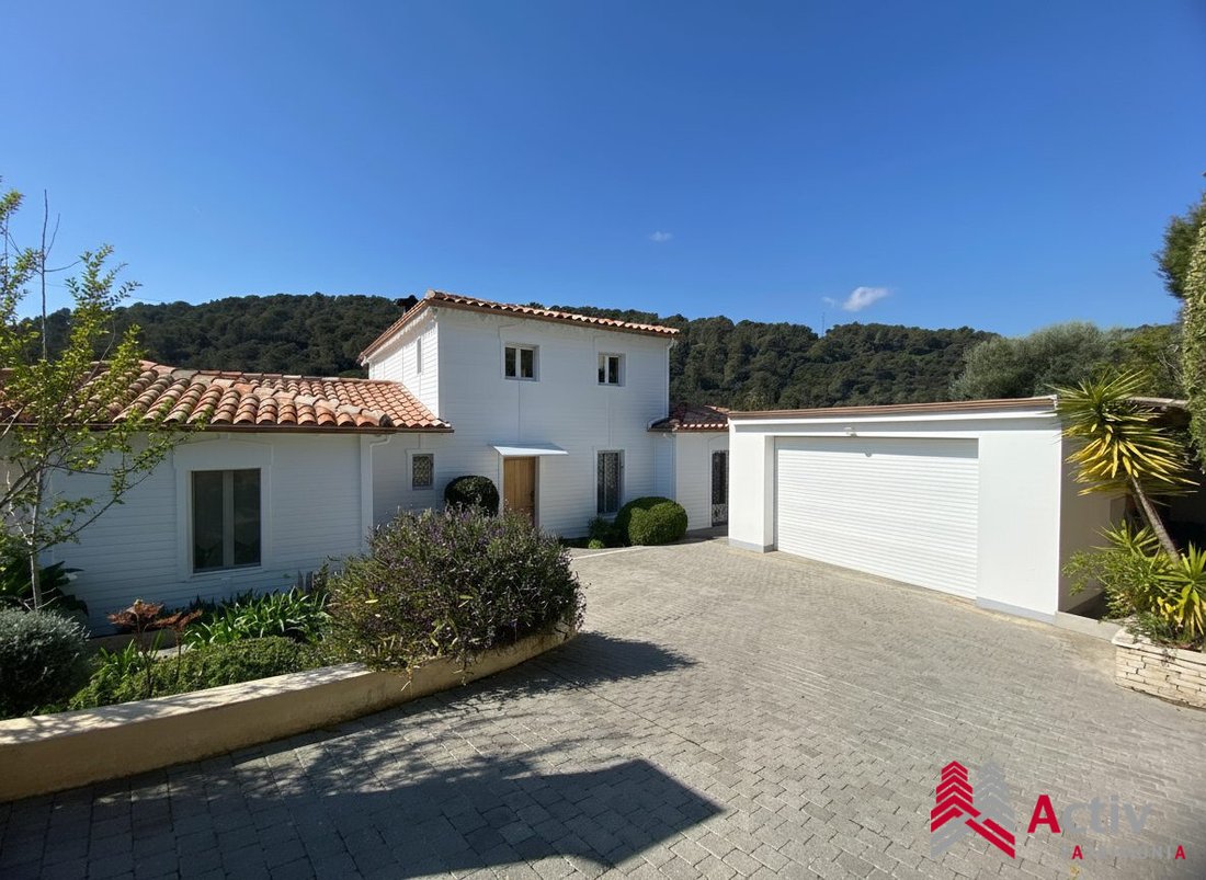Villa in Plan de Noves, Vence, France 2 - 17128732