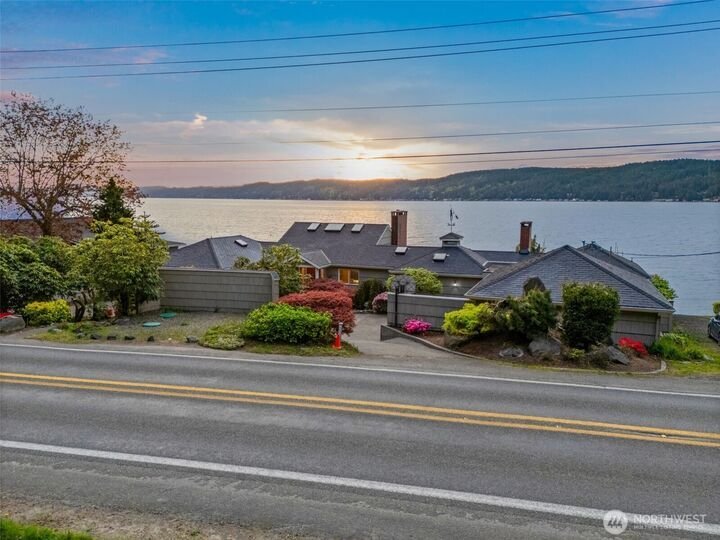 House in Belfair, Washington, United States 4 - 17776483