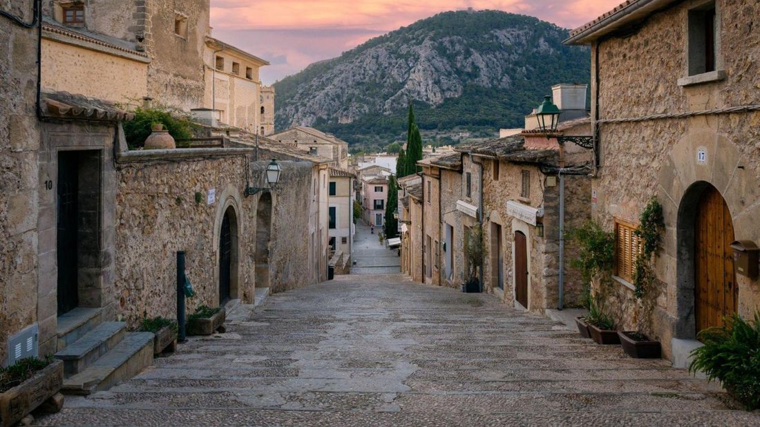 Townhouse in Pollenca, Balearic Islands, Spain 4 - 17773210
