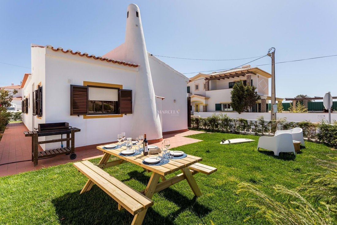 Villa in Bordeira, Algarve, Portugal 1 - 17772715