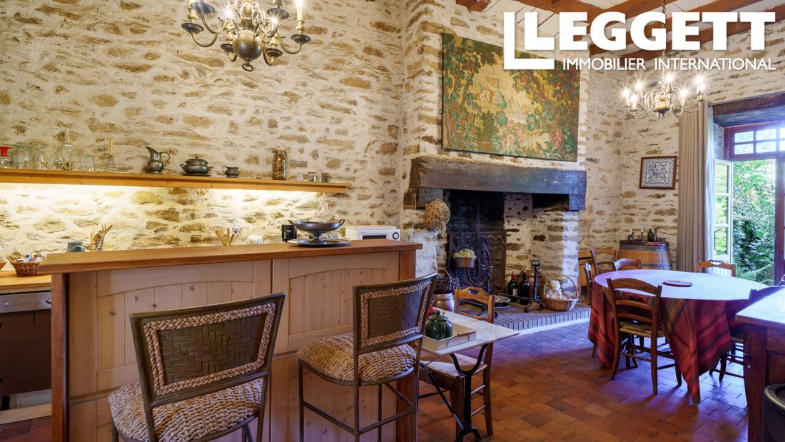 House in Uzerche, Nouvelle-Aquitaine, France 2 - 17775181