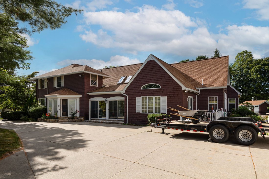 House in Grafton, Massachusetts, United States 2 - 17772775