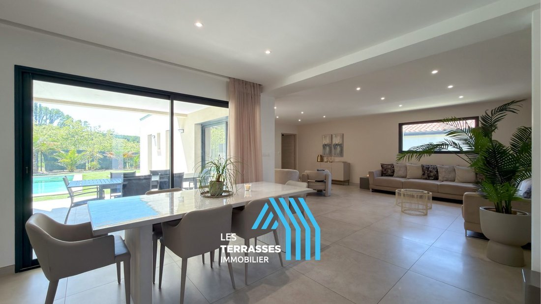 Villa in Ville-Basse, Montelimar, France 5 - 17776282