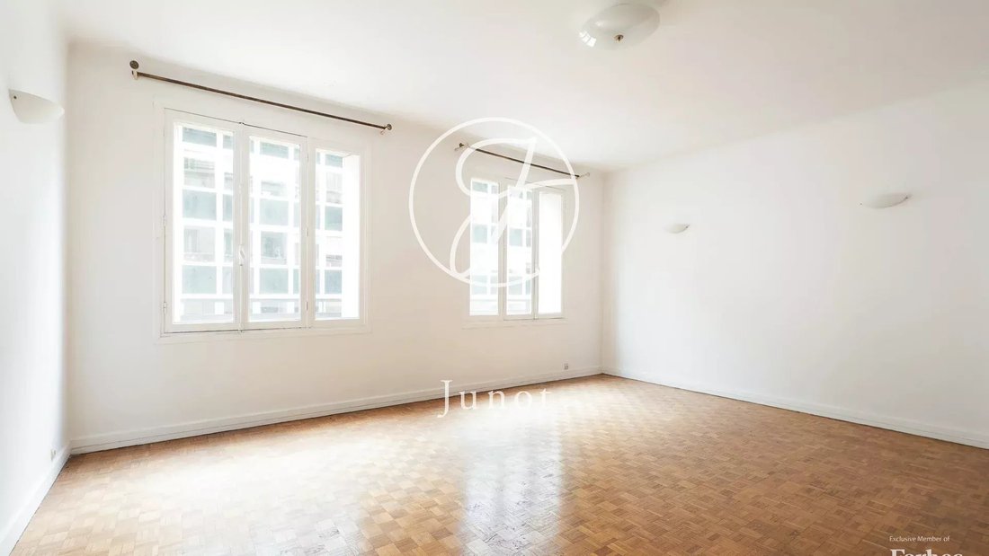 Apartment in Gros Caillou, Paris 7e Arrondissement, Paris 2 - 16533083
