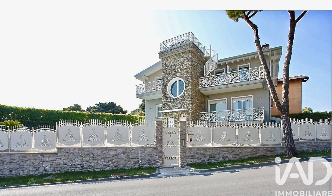 Villa in Desenzanino, Desenzano del Garda, Lombardy 3 - 17776230