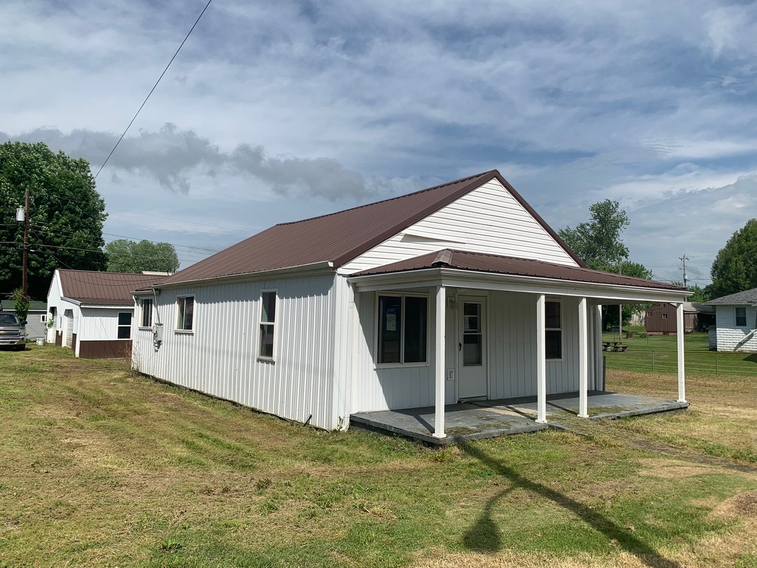 House in Worthington, Kentucky, United States 1 - 17471640