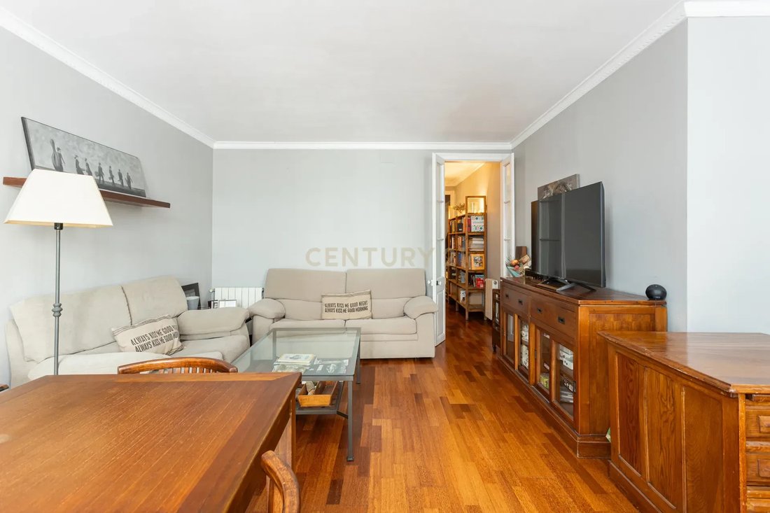 Apartment in Sarrià-Sant Gervasi, Barcelona, Spain 5 - 17775052
