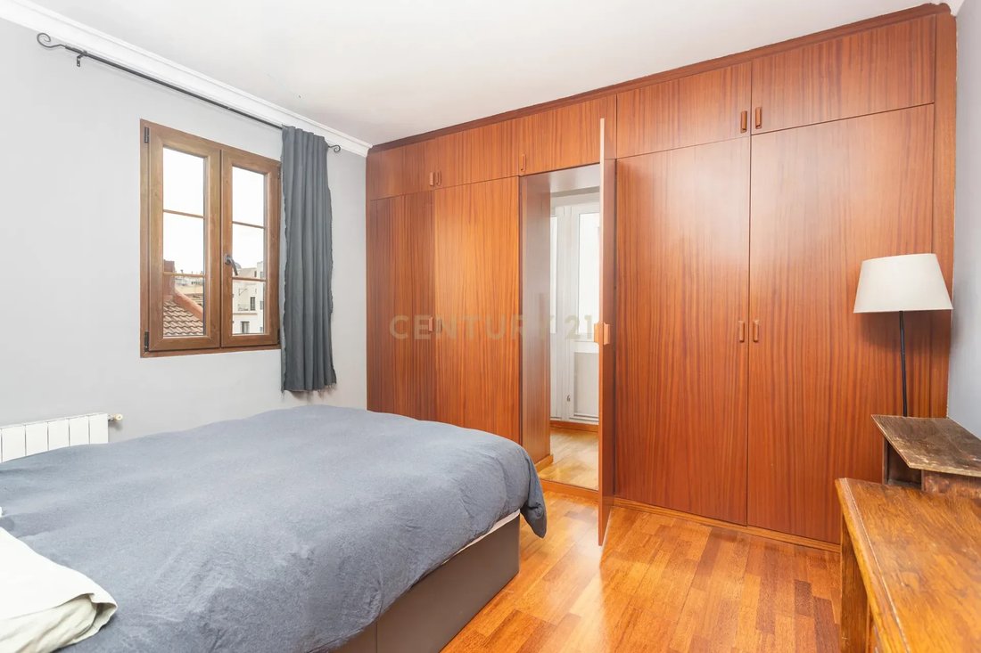 Apartment in Sarrià-Sant Gervasi, Barcelona, Spain 2 - 17775052