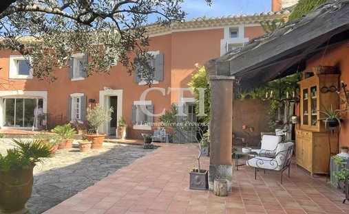 Country House in Ouest Sud, Vaison-la-Romaine, France 1