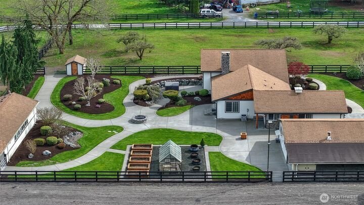 House in Graham, Washington, United States 4 - 17776459