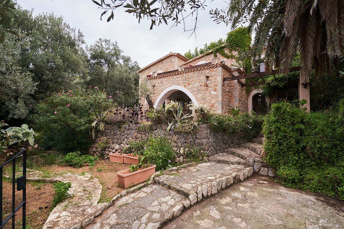 Villa in Deià, Balearische Inseln, Spanien 2 - 17773703