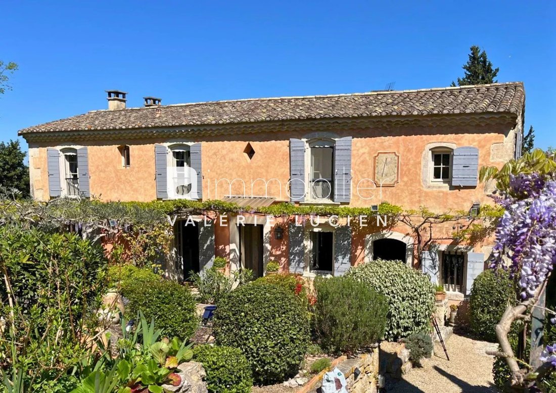 Country House in Saint-Etienne-du-Grès, Provence-Alpes-Côte d'Azur, France 2 - 17772092