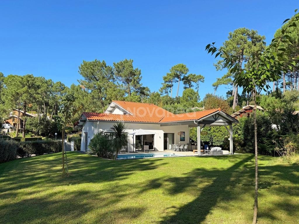 House in Soorts-Hossegor, Nouvelle-Aquitaine, France 1 - 16256548