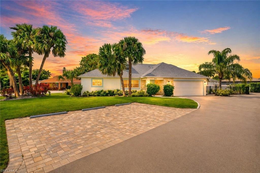 House in Naples, Florida, United States 1 - 17776519
