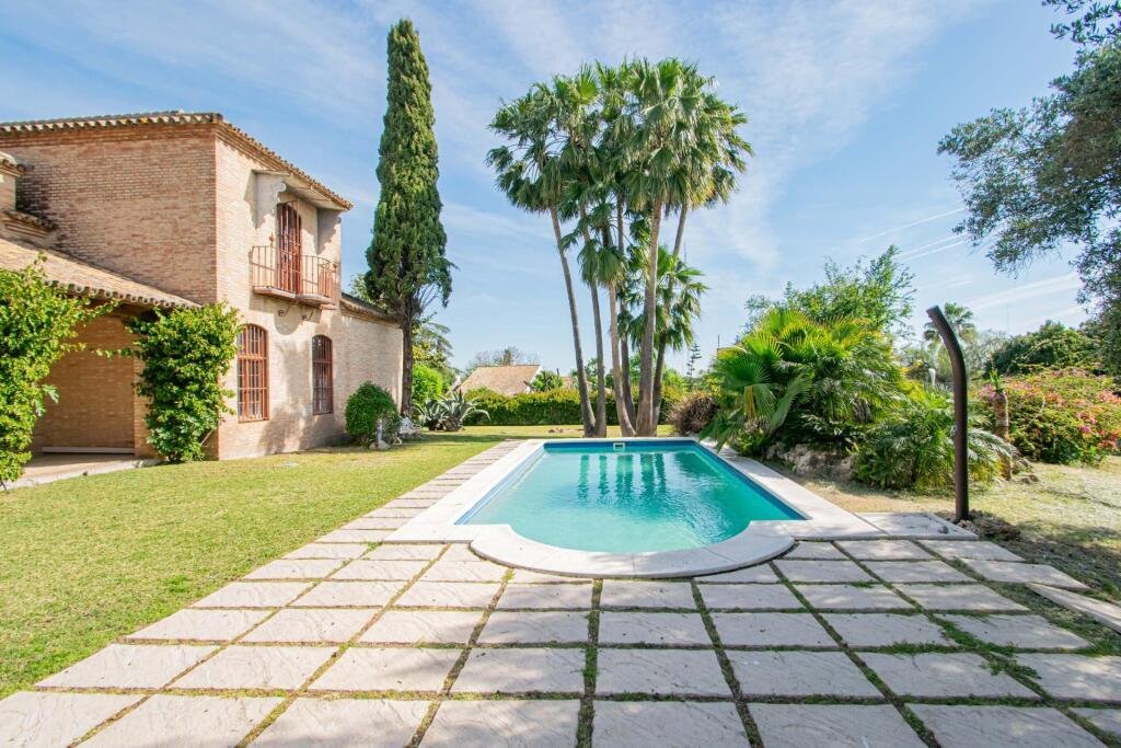 House in Valencina de la Concepcion, Andalusia, Spain 4 - 17737955