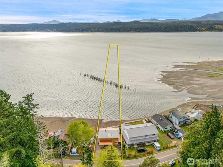 House in Tahuya, Washington, United States 4 - 17776444