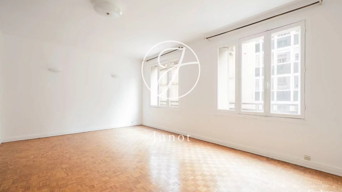 Apartment in Gros Caillou, Paris 7e Arrondissement, Paris 4 - 16533083