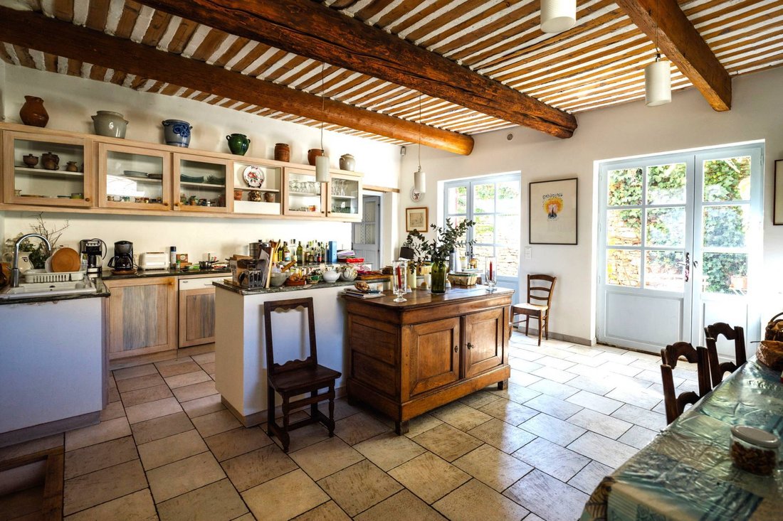 House in Cabrières-d'Avignon, Provence-Alpes-Côte d'Azur, France 3 - 17771743