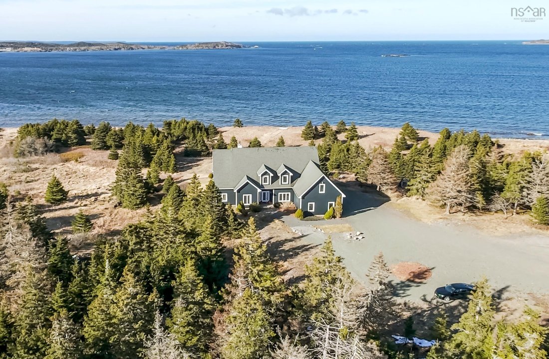 House in Main-a-dieu, Nova Scotia, Canada 1 - 17775561