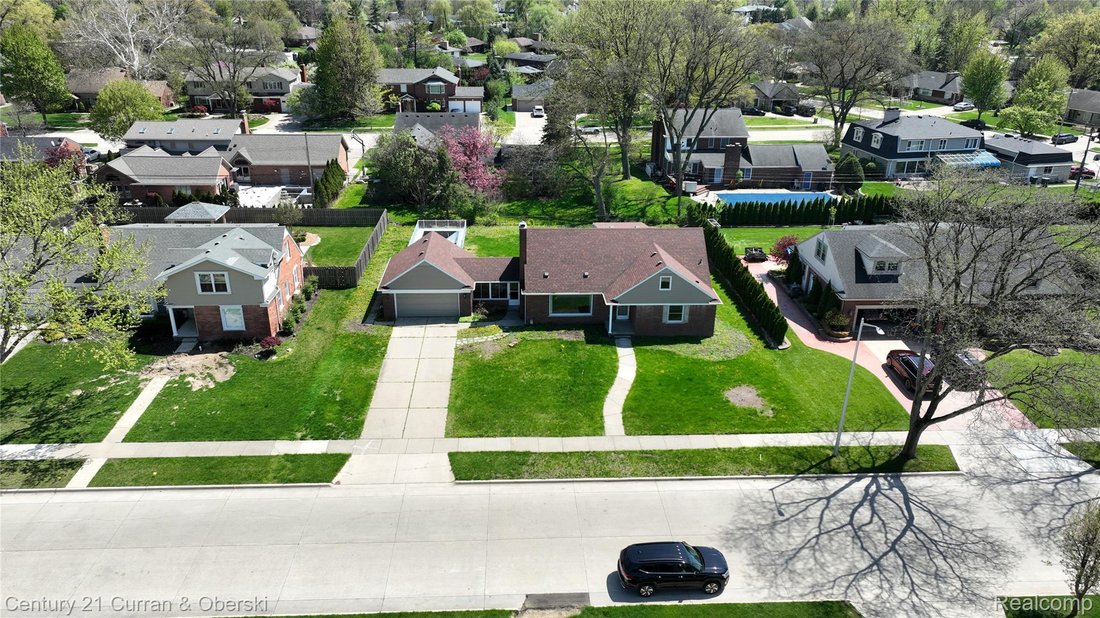 House in Dearborn, Michigan, United States 3 - 17775329