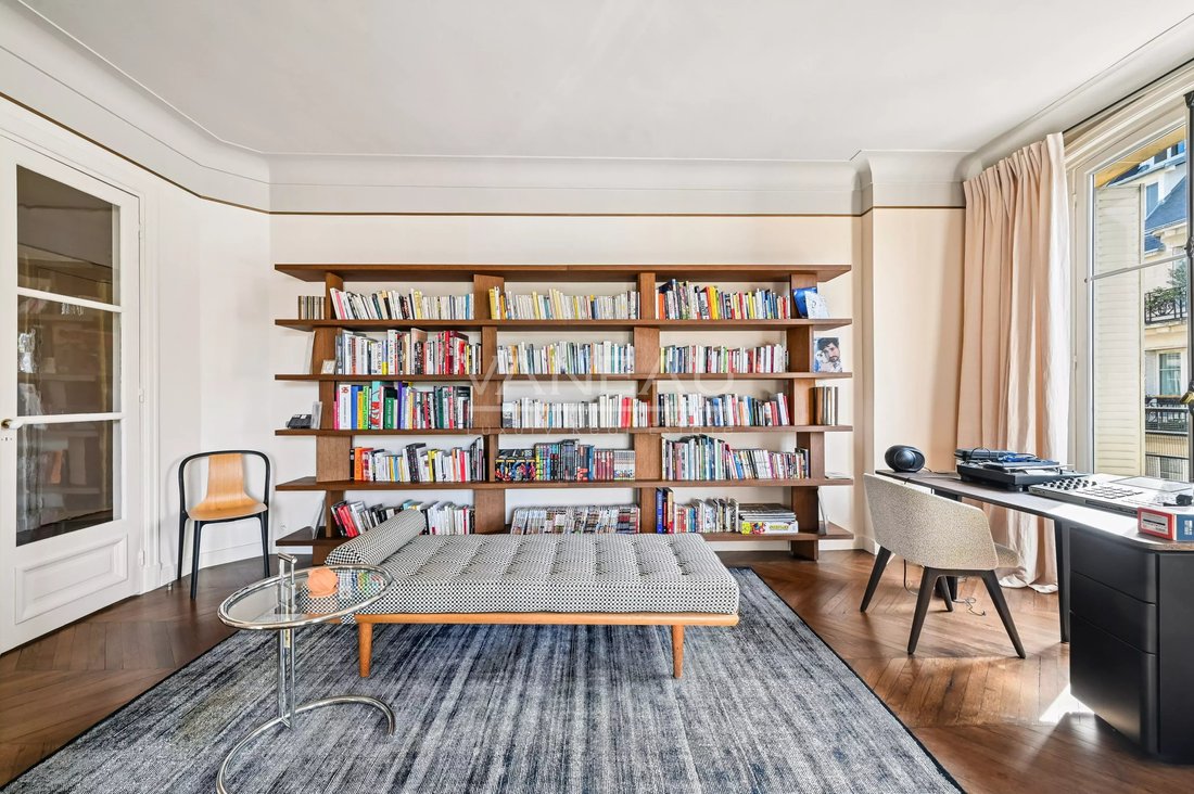 Apartment in Gros Caillou, Paris 7e Arrondissement, Paris 3 - 17772308