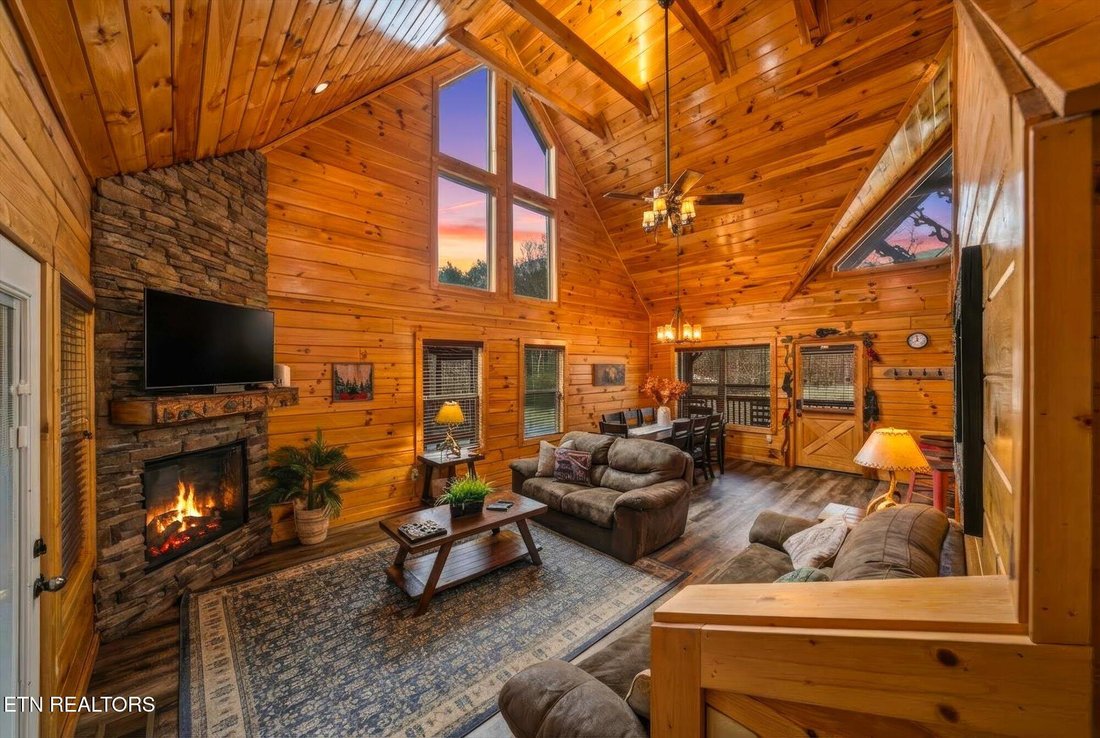 House in Pigeon Forge, Tennessee, United States 2 - 17772526