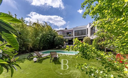 Haus in La Garenne-Colombes, Île-de-France, Frankreich 1