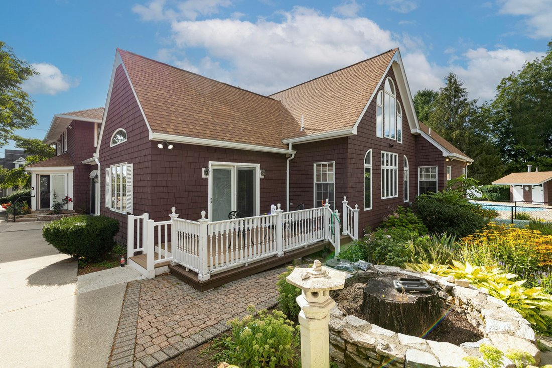 House in Grafton, Massachusetts, United States 3 - 17772775