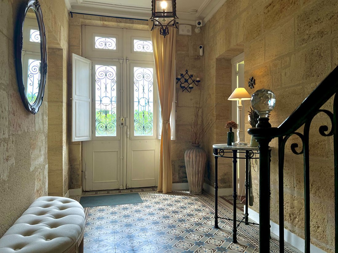 Villa in Blaye, Nouvelle-Aquitaine, France 4 - 17774358