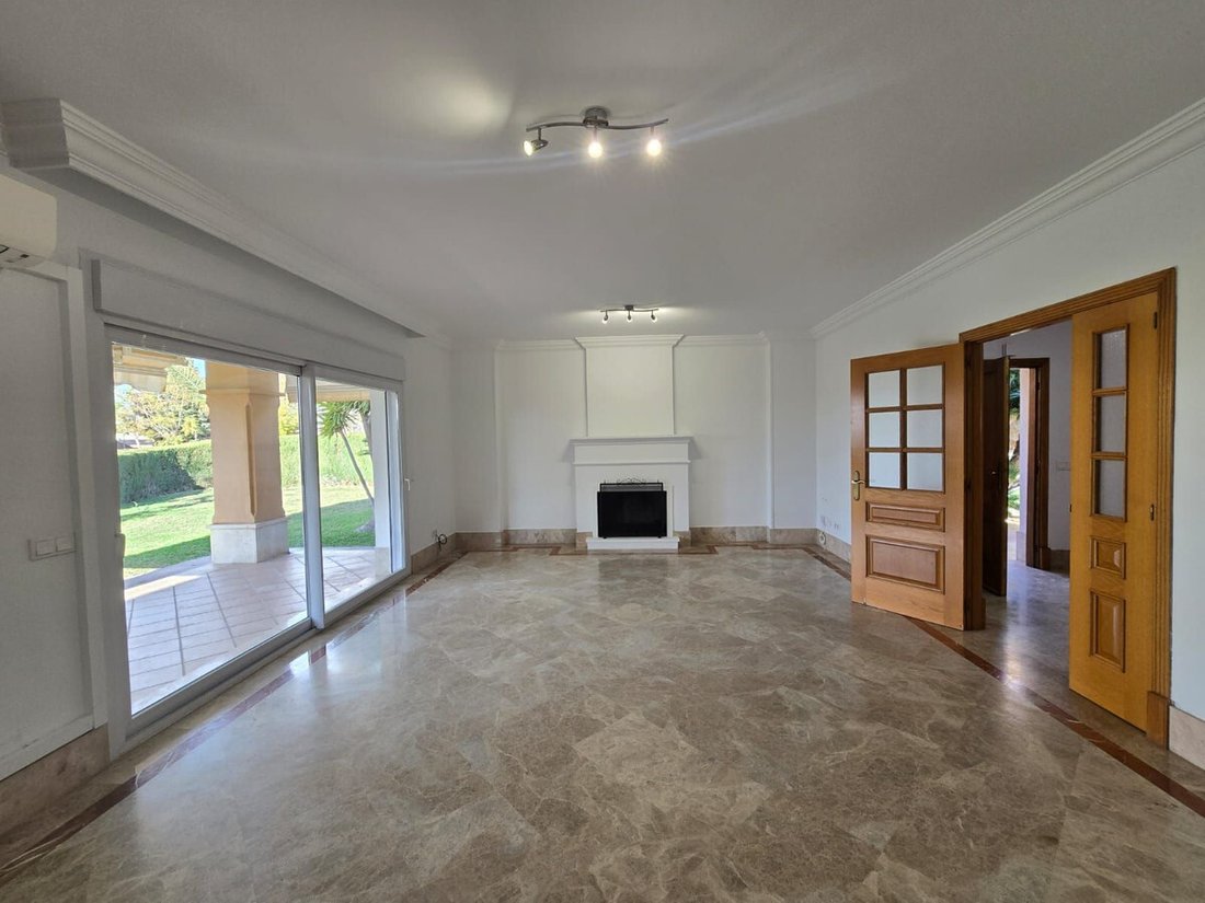 Villa in Bailen-Miraflores, Malaga, Spain 4 - 17771396
