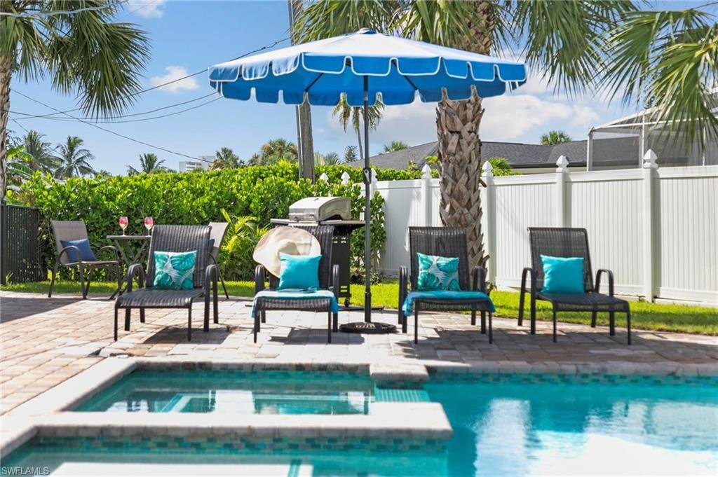 House in Naples, Florida, United States 3 - 17776519