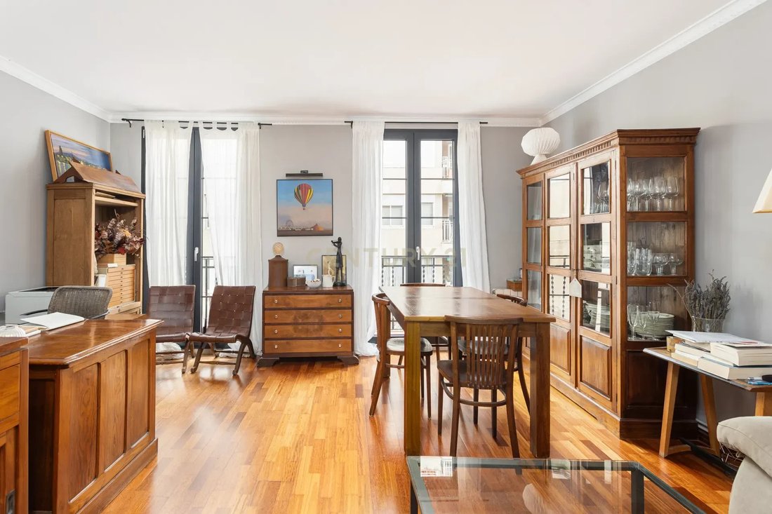 Apartment in Sarrià-Sant Gervasi, Barcelona, Spain 1 - 17775052