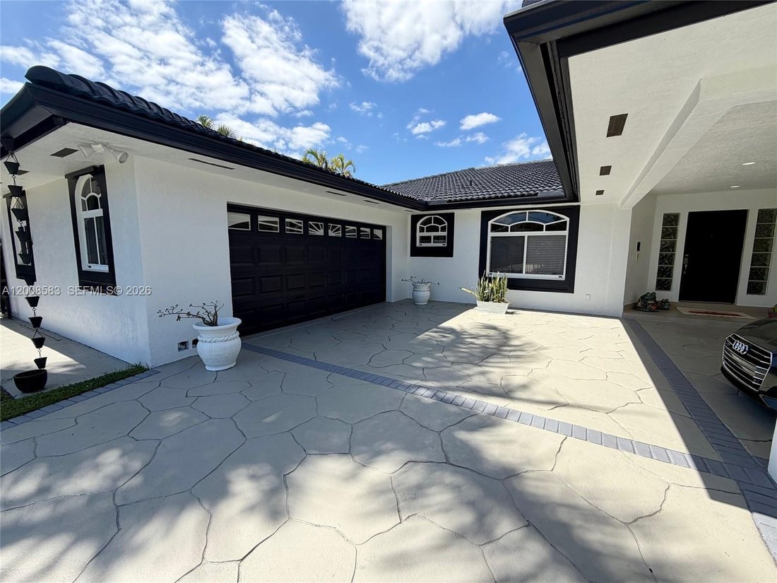 House in Miami, Florida, United States 3 - 17772867