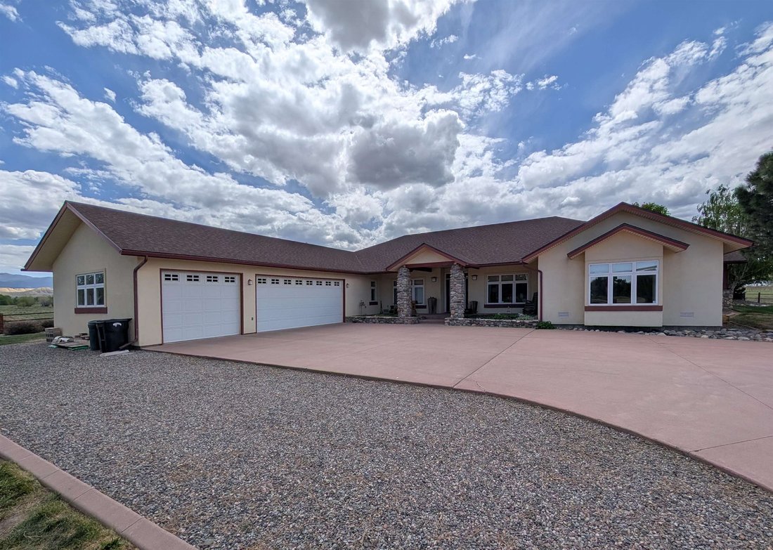 House in Montrose, Colorado, United States 3 - 17772978