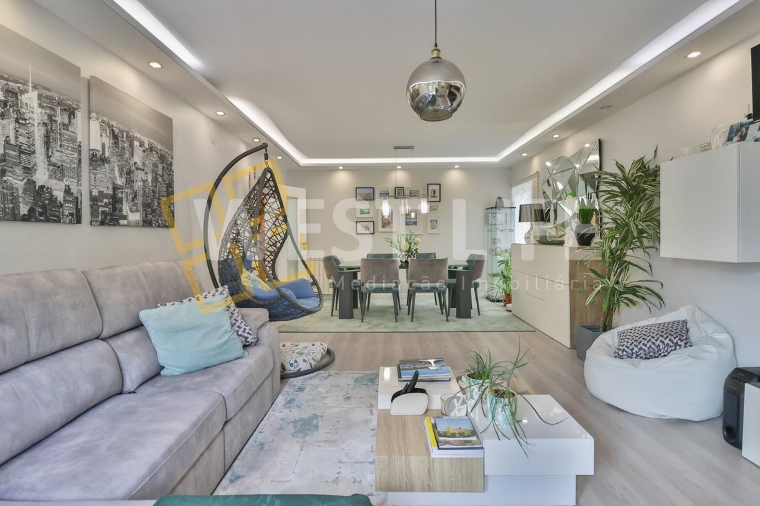 Apartment in Algueirao-Mem Martins, Lisbon, Portugal 1 - 15962289