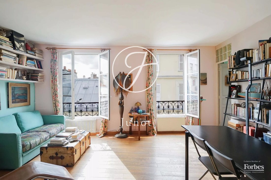 Apartment in Montmartre, Paris 18e Arrondissement, Paris 1 - 16316090