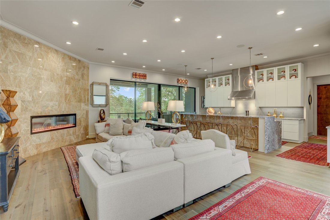 House in Houston, Texas, United States 5 - 17358632
