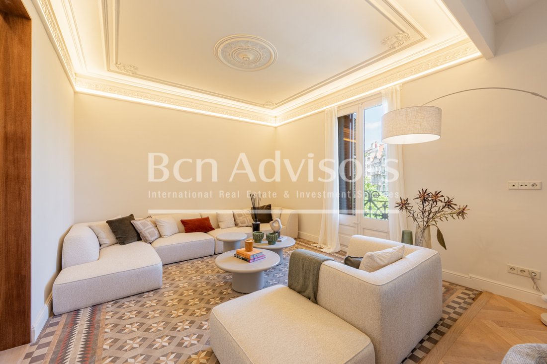 Apartment in Eixample, Barcelona, Spain 3 - 17775295