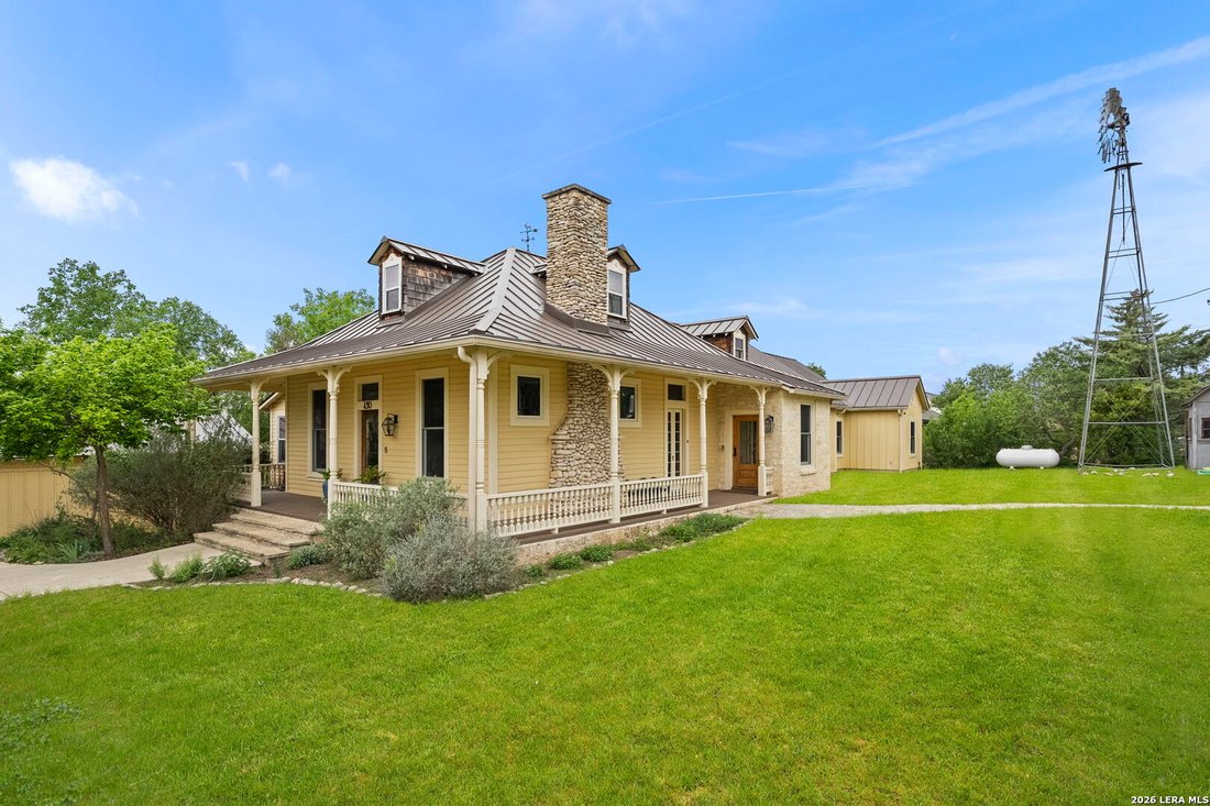 House in Boerne, Texas, United States 4 - 17775560