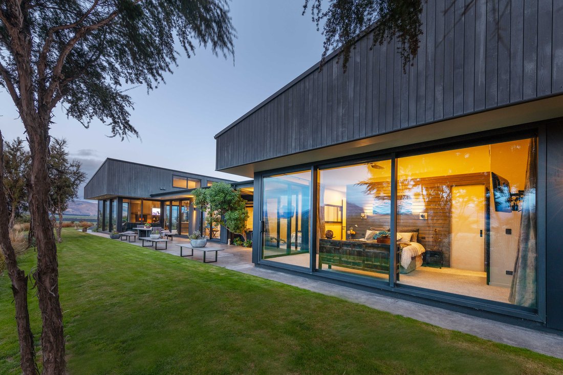 House in Albert Town, Otago, New Zealand 4 - 17773580