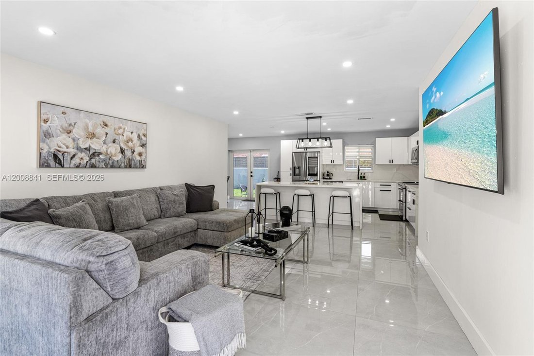House in Miami, Florida, United States 5 - 17776850